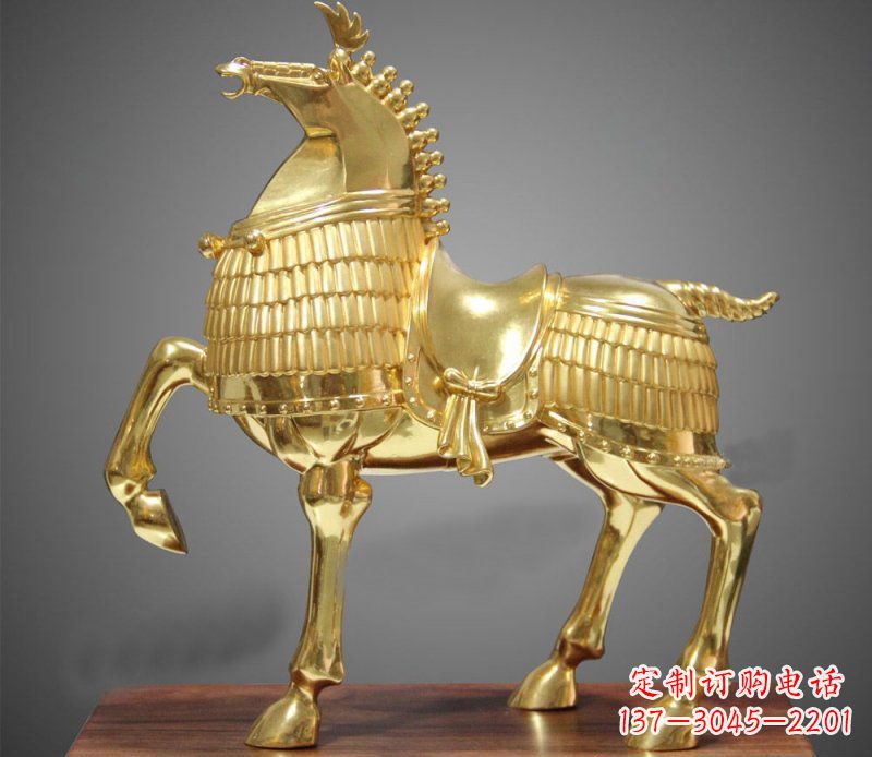 太原马公园动物铜雕让您的生活充满动态