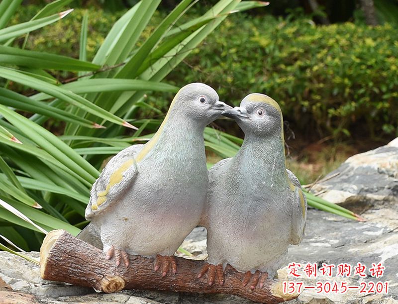 太原南京抗战胜利纪念馆和平鸽雕塑,历久弥新