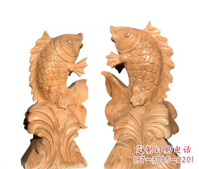太原中领雕塑:精美的鲤鱼喷水晚霞红石雕