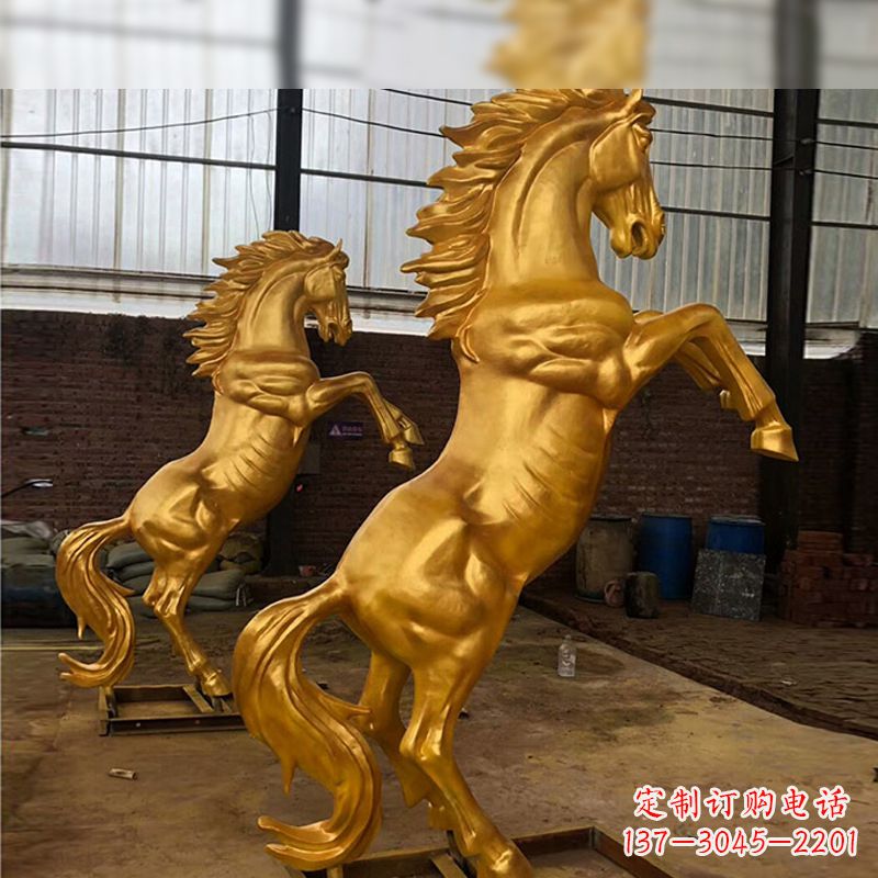 太原精美马雕塑,精锐漆金马儿