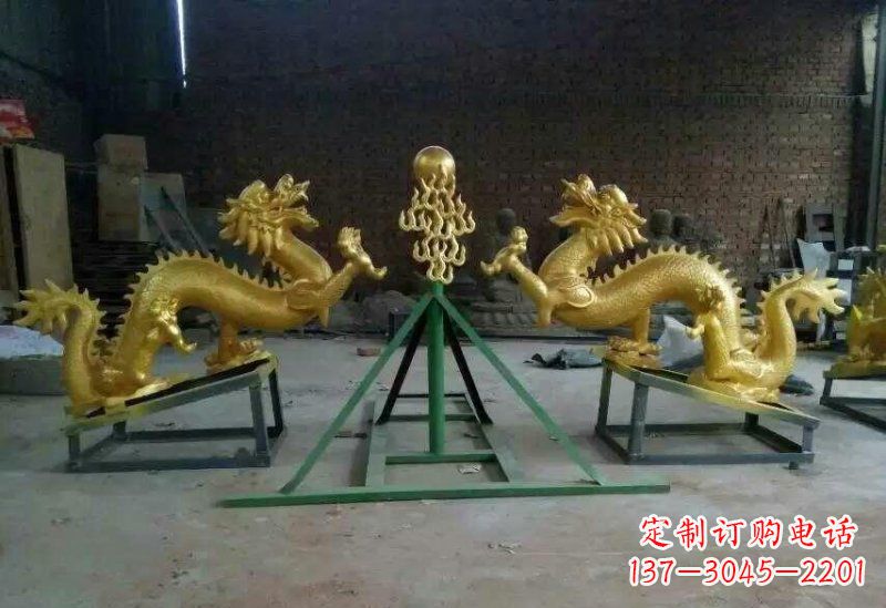 太原享受经典,领略古老传统,精美特色的双龙戏珠铜雕