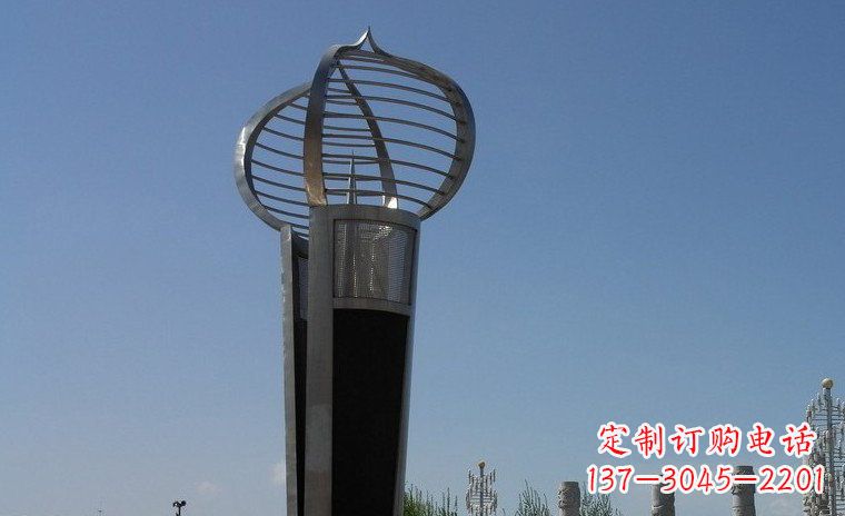 太原中领雕塑:不锈钢火炬形雕塑