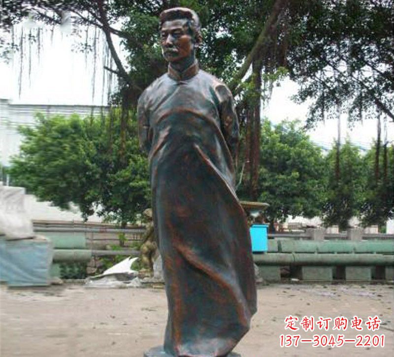 太原青铜校园名人鲁迅雕像