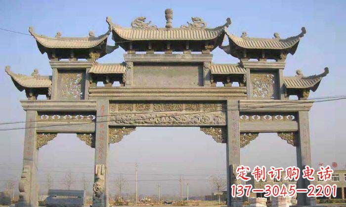 太原特色街角石雕牌坊精致典雅的装点