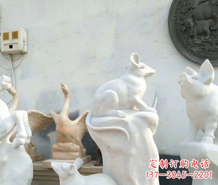 太原独具个性的汉白玉老鼠石雕