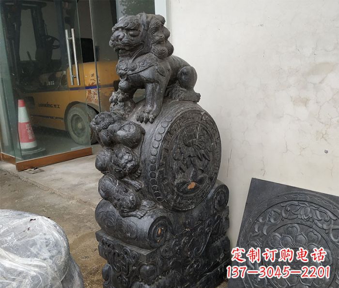 太原狮子抱鼓石雕刻门墩