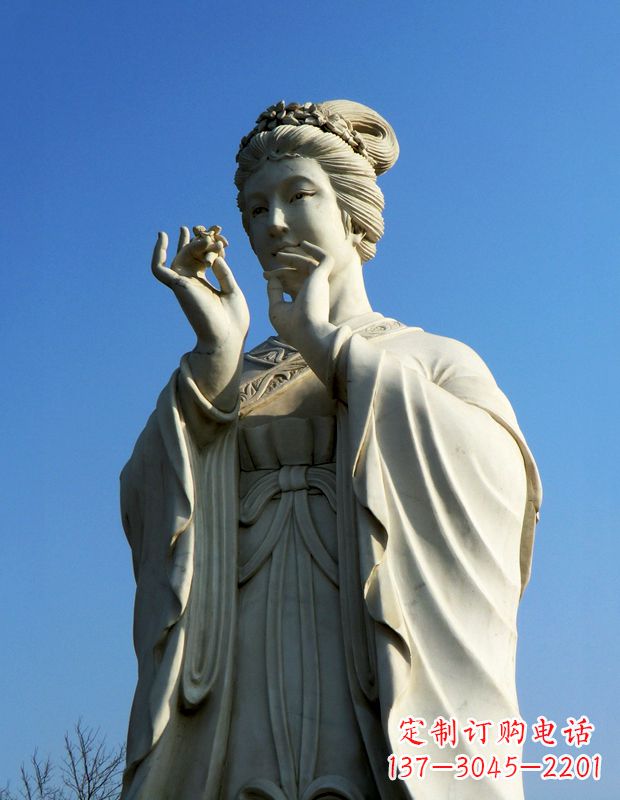 太原精美绝伦的古代美女雕像