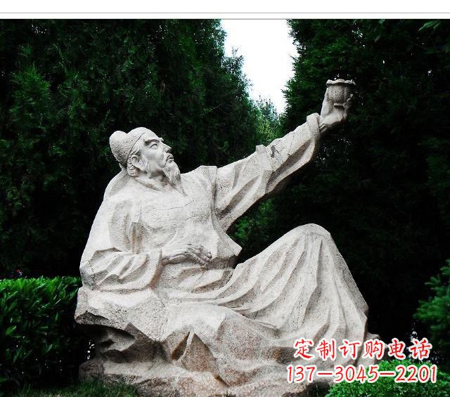 太原百花齐放的李白雕塑