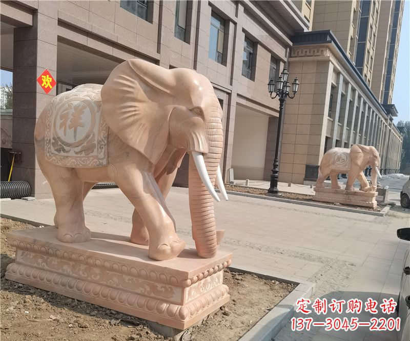 太原石雕卷鼻大象