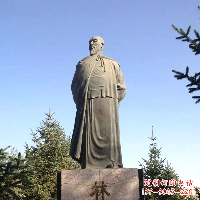 太原令人敬畏的林则徐雕像