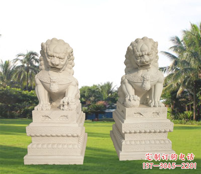 太原狮子雕塑增添华贵气息