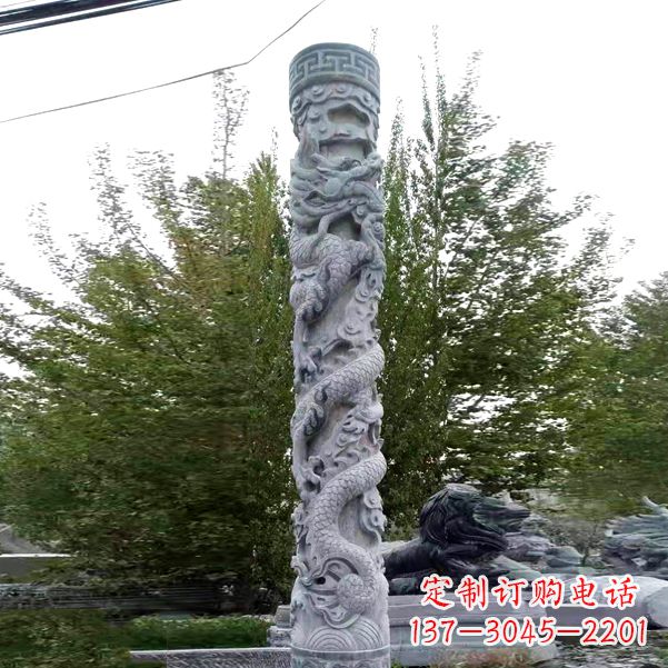 太原华贵典雅的石雕盘龙柱雕塑
