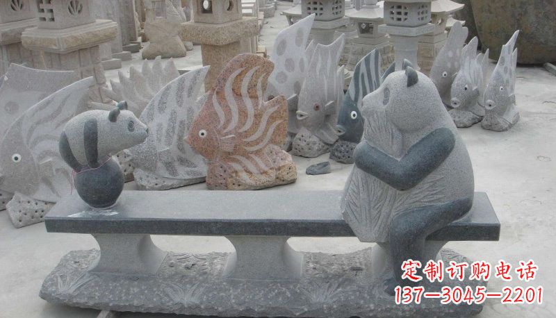太原石雕熊猫座椅