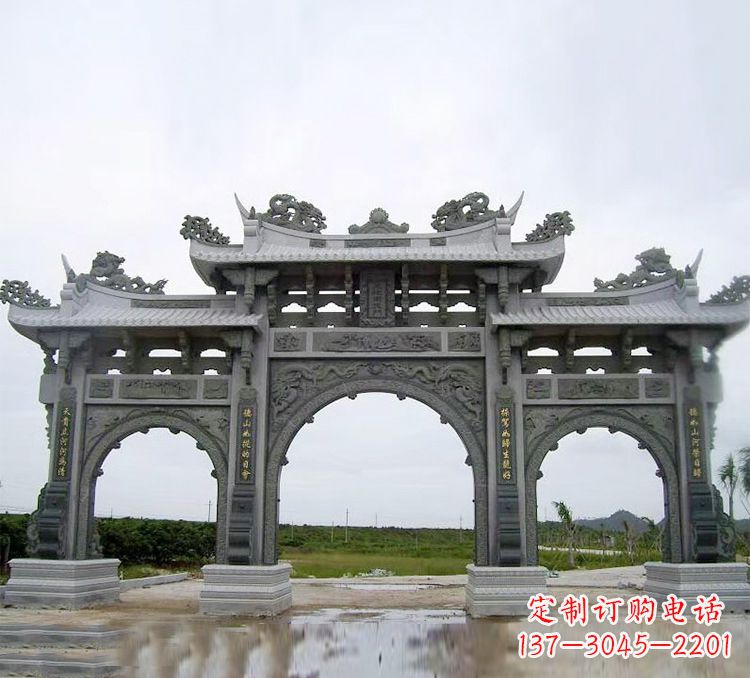 太原石牌坊 楼