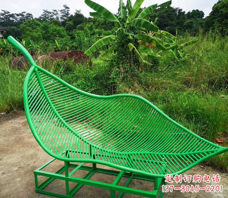 太原树叶不锈钢景观雕塑