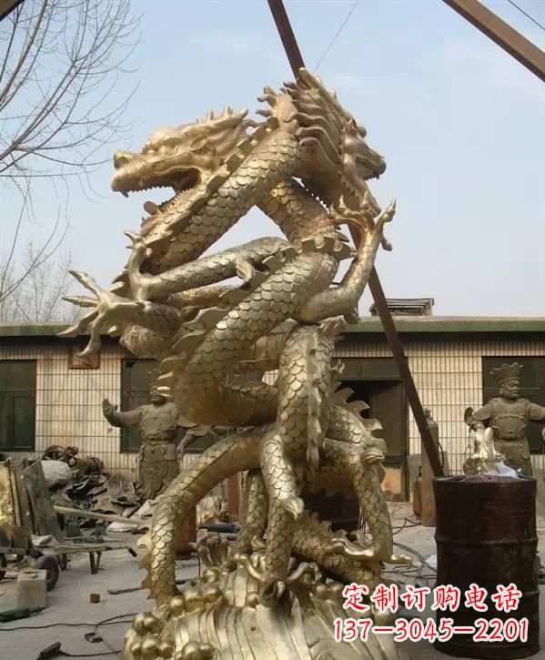 太原双龙铜雕