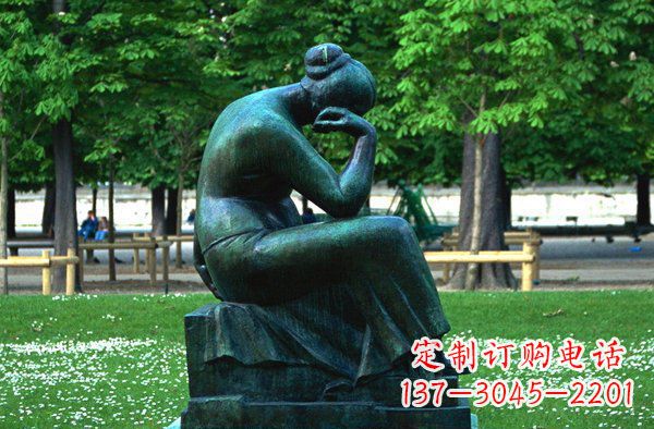太原思考的女人青铜人物铜雕
