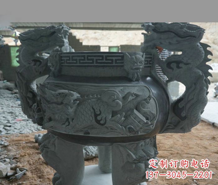 太原寺庙景观青石龙头香炉石雕