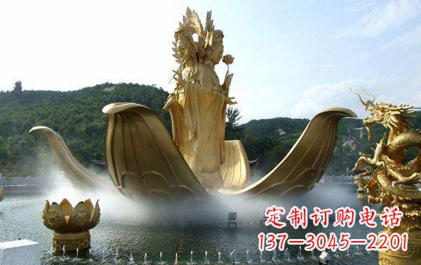 太原寺庙三面观音雕像