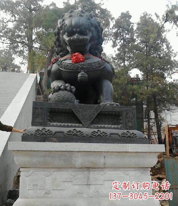 太原寺庙狮子铜狮子雕塑
