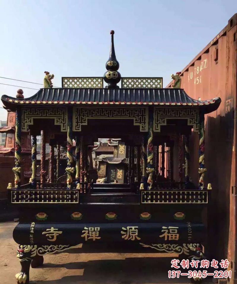 太原寺庙香炉铜雕 (2)