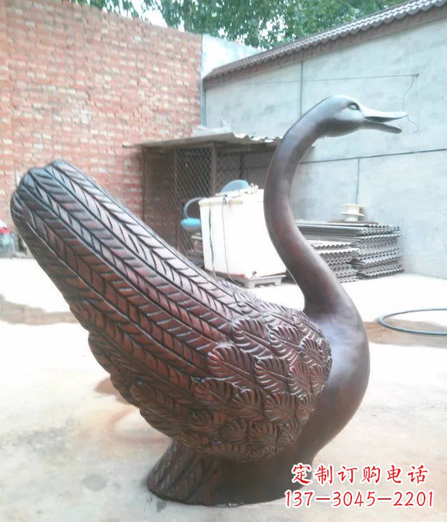 太原天鹅公园天王动物铜雕
