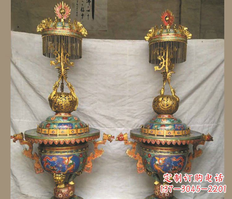 太原铜雕彩绘香炉景观摆件