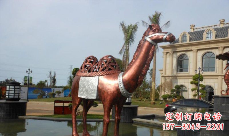 太原铜雕抽象骆驼