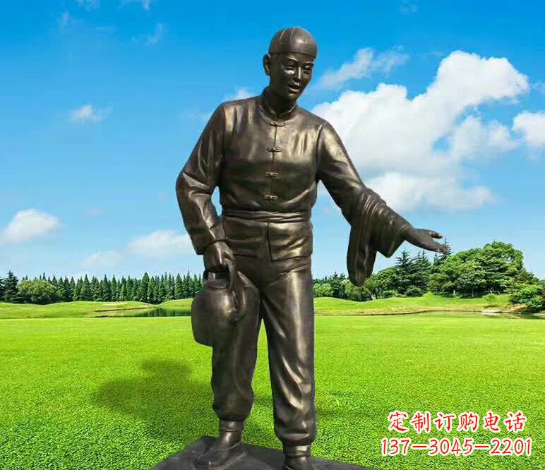 太原铜雕店小二人物雕塑1
