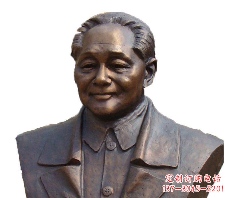 太原铜雕广场纪念伟人邓小平雕塑