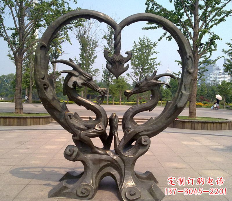 太原铜雕双龙戏珠