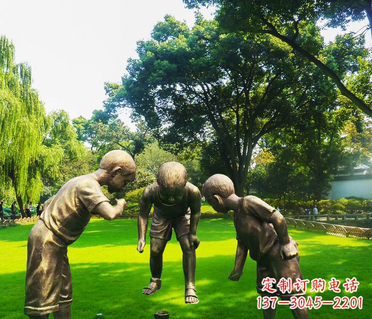 太原铜雕园林玩陀螺儿童雕塑