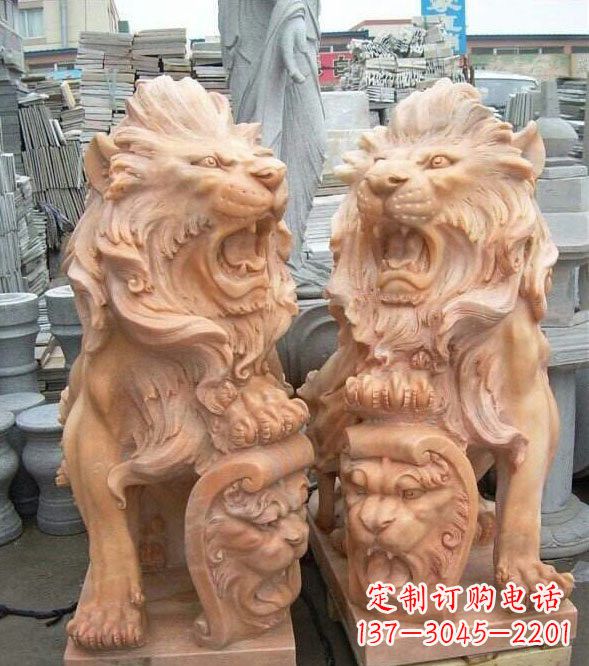 太原晚霞红盾牌欧式狮子