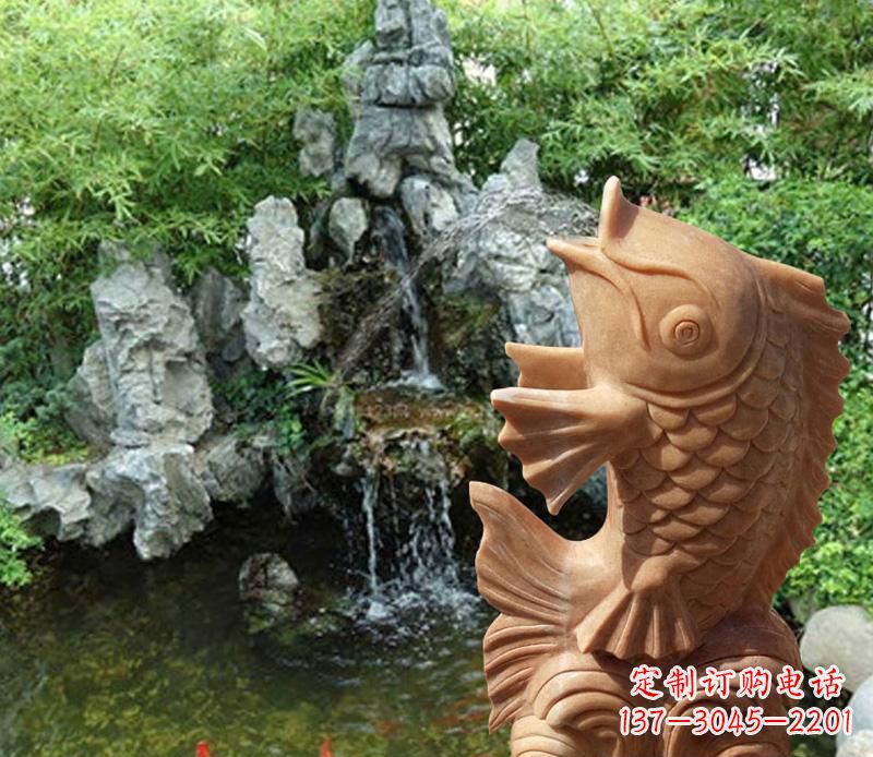 太原晚霞红鲤鱼喷泉