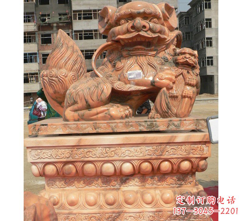 太原晚霞红南方石狮子