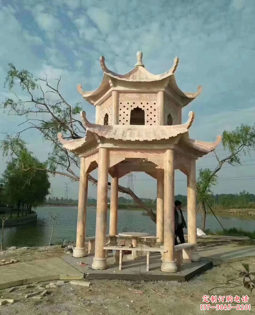 太原晚霞红双层石凉亭 (2)
