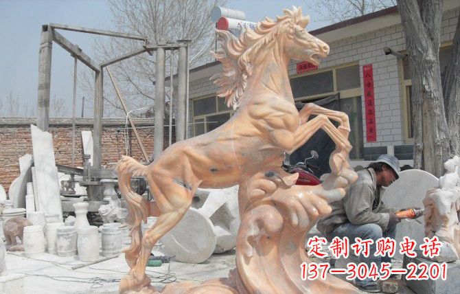 太原晚霞红踏浪奔马石雕222