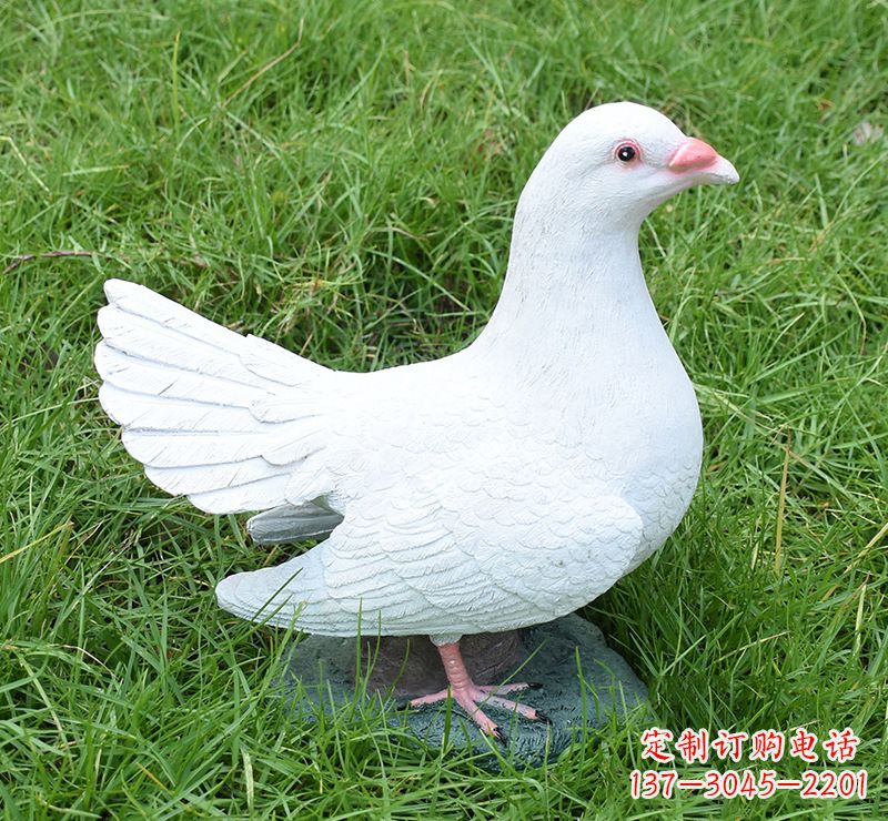 太原文化广场的和平鸽雕塑