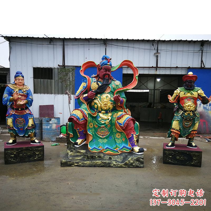 太原武财神关公彩绘雕塑