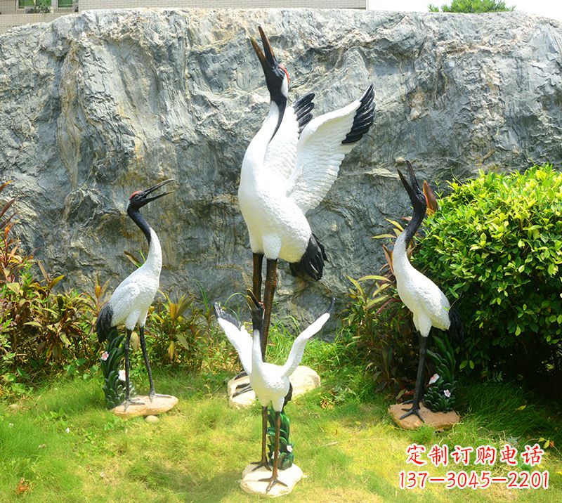 太原仙鹤雕塑 墓地