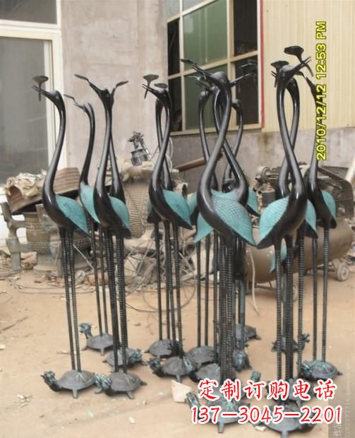太原仙鹤动物铜雕
