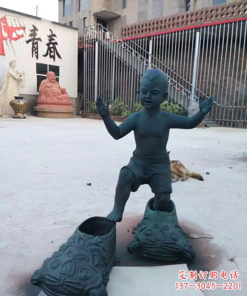 太原小孩穿大鞋青铜人物雕塑