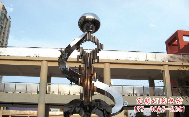 太原校园不锈钢抽象钥匙和书籍雕塑
