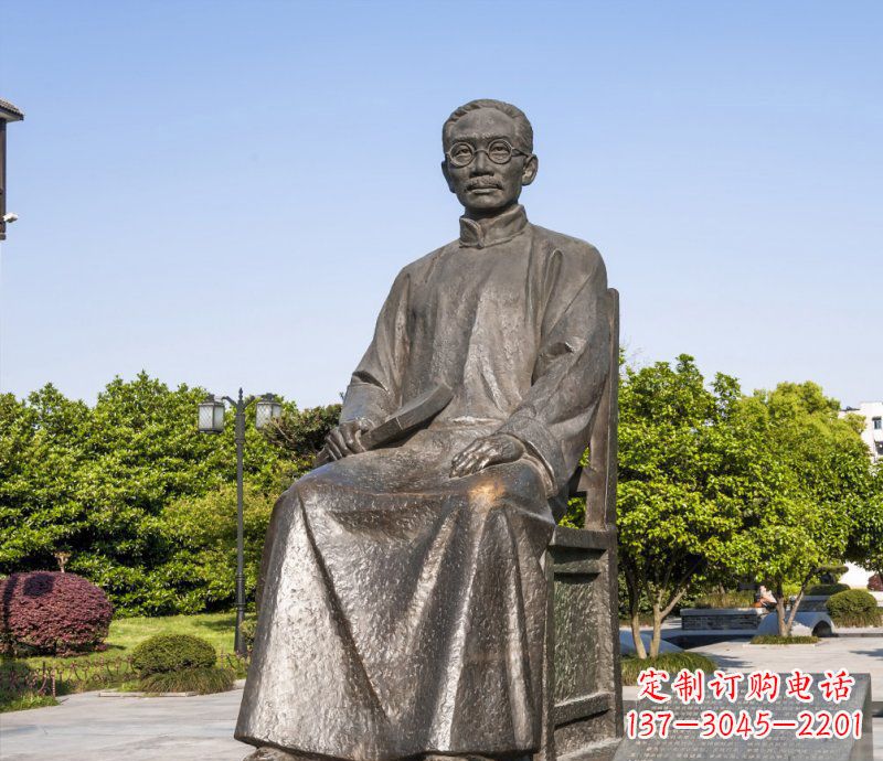 太原校园蔡元培名人铜雕