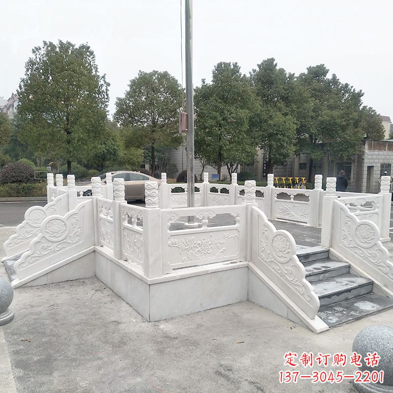 太原校园广场石雕升旗台