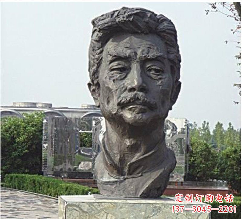 太原校园名人鲁迅头像铜雕