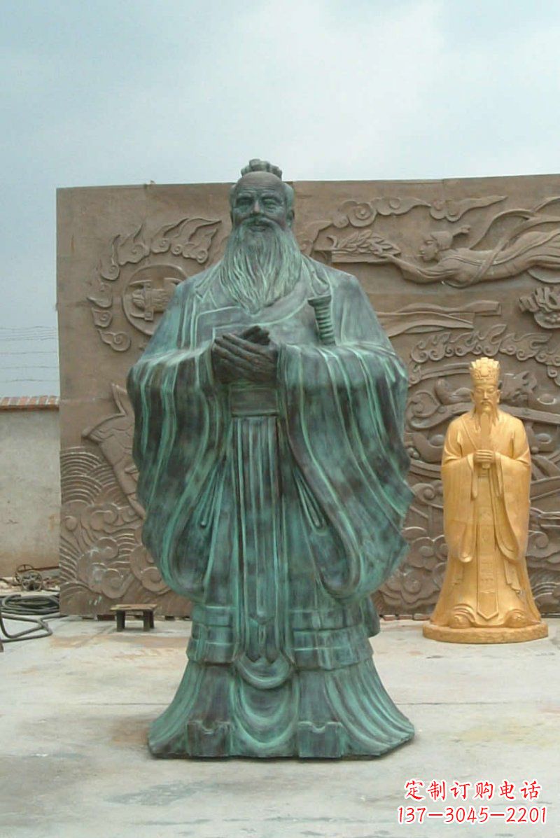 太原校园青铜仿古孔子