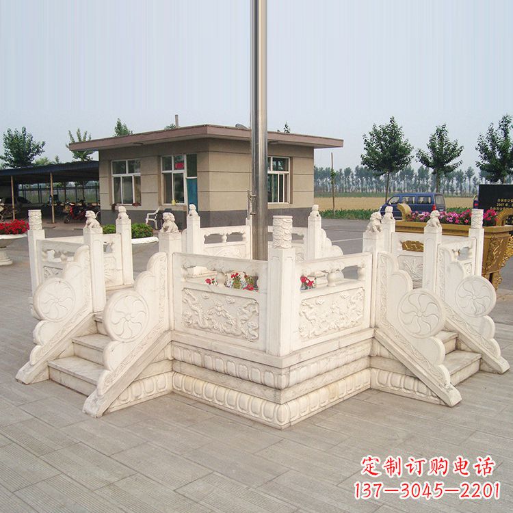 太原学校校园芝麻白广场升旗台