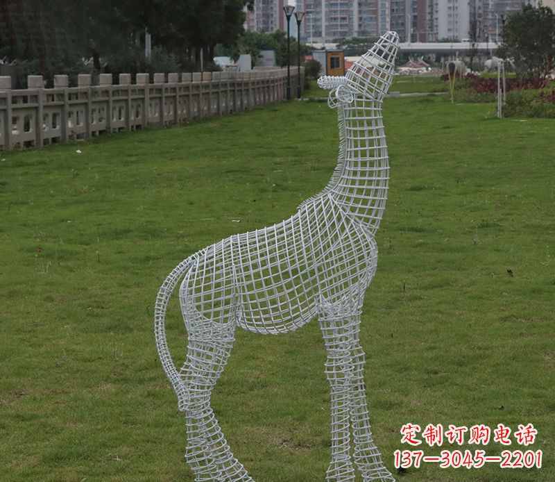 太原园林镂空仰头麋鹿不锈钢雕塑