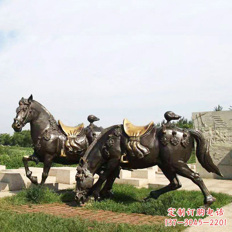 太原战马群公园景区动物情景雕塑